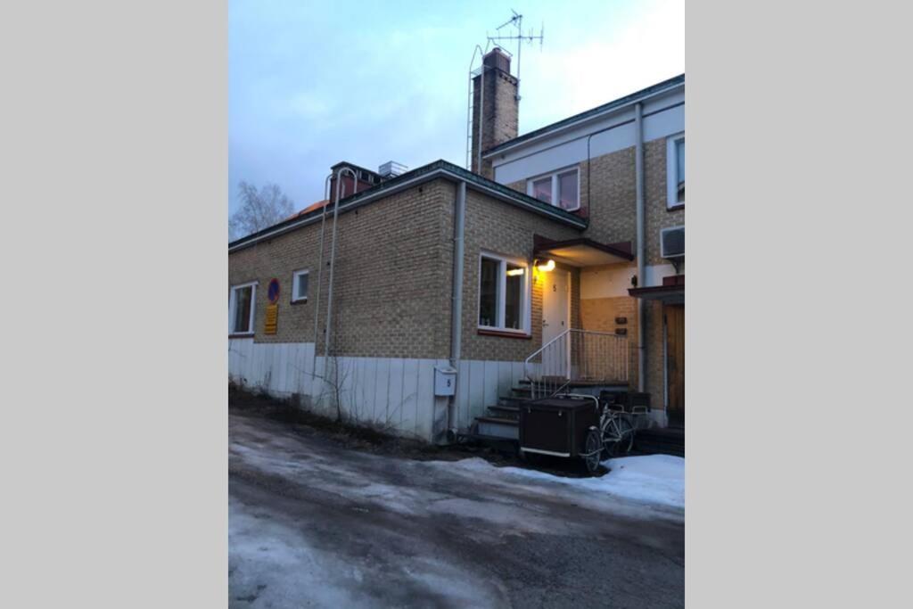Apartament Yksioe 1 Km Jokirannasta Foeriltae/ 2 Km Torilta Turku Zewnętrze zdjęcie