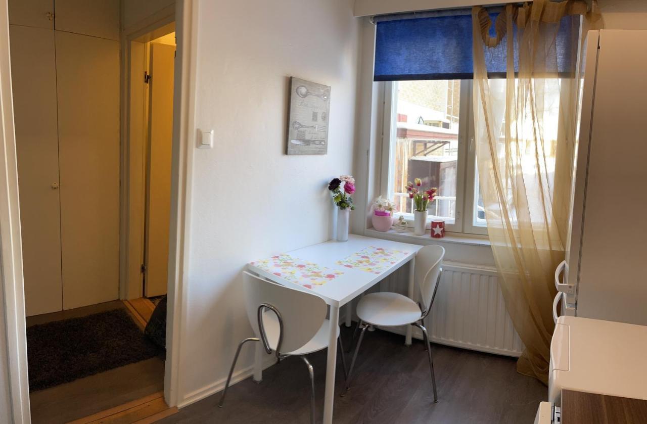 Apartament Yksioe 1 Km Jokirannasta Foeriltae/ 2 Km Torilta Turku Zewnętrze zdjęcie